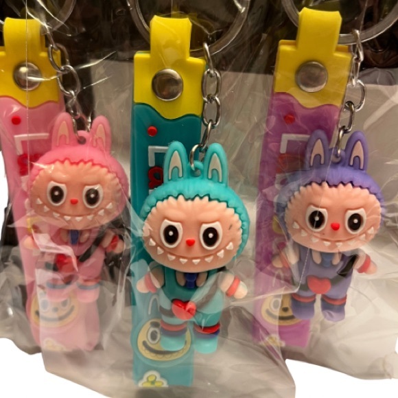 Pick (1) Labubu Bag Charm/ Keychain NIP - Picture 3 of 4